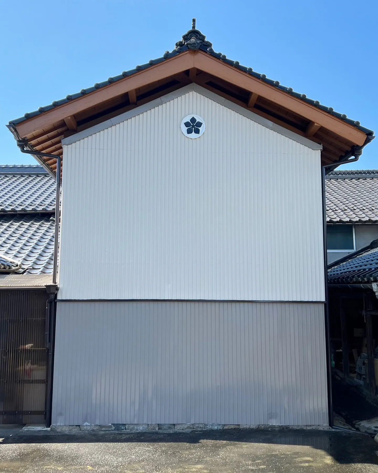 🏠蔵の外壁塗装&木部塗装✨